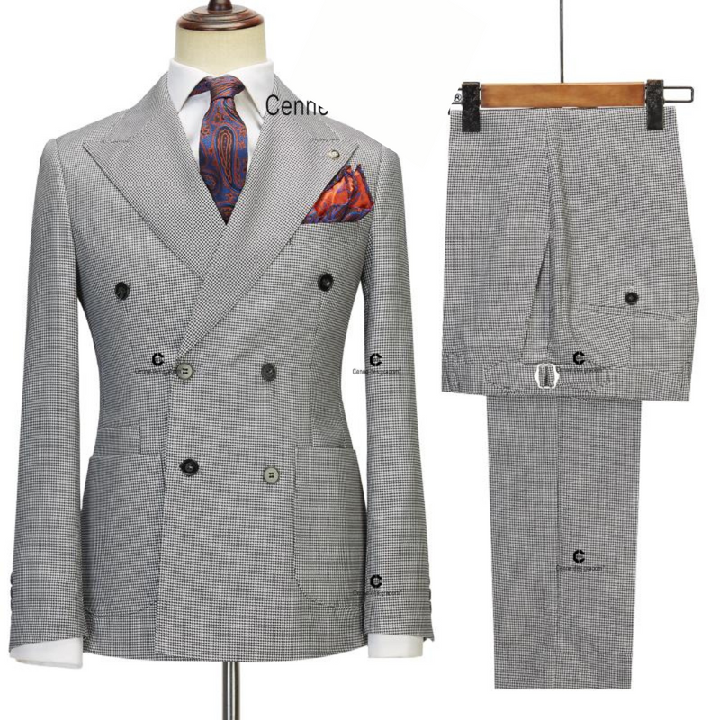 Tailored Light Grey Double Breasted Suit with Fine Dots