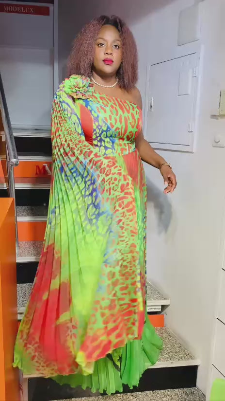 Green Pleated Dress with Draped One-Shoulder Sleeve
